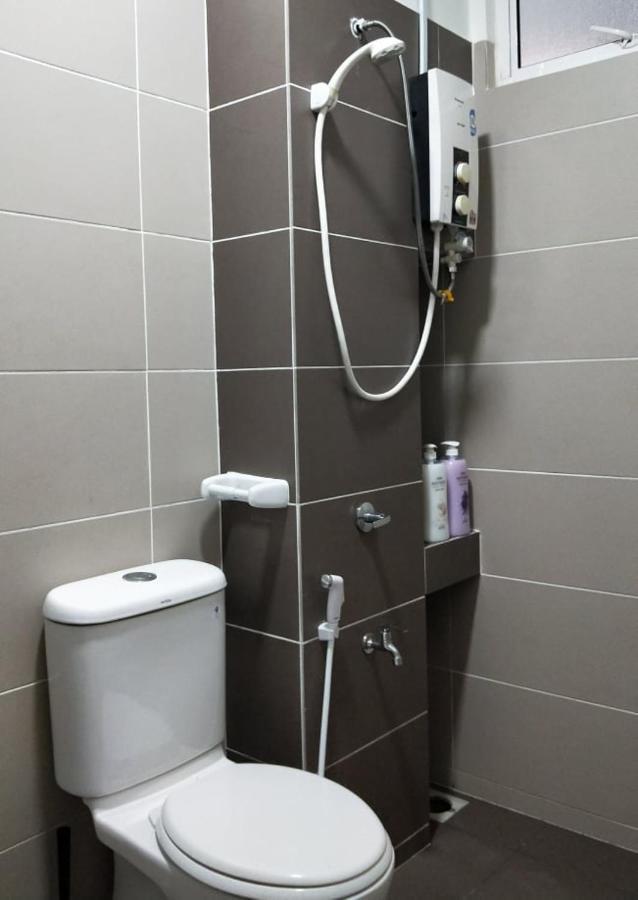 Ferienwohnung Sri Penawar Harmoni Sweet Graca X Desaru Coast Water Park Johor Bahru Exterior foto